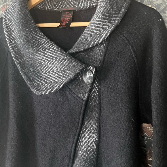 Chic Black and Gray Women's wool Cowl Neck Sweater jacket - Picture 4 of 6